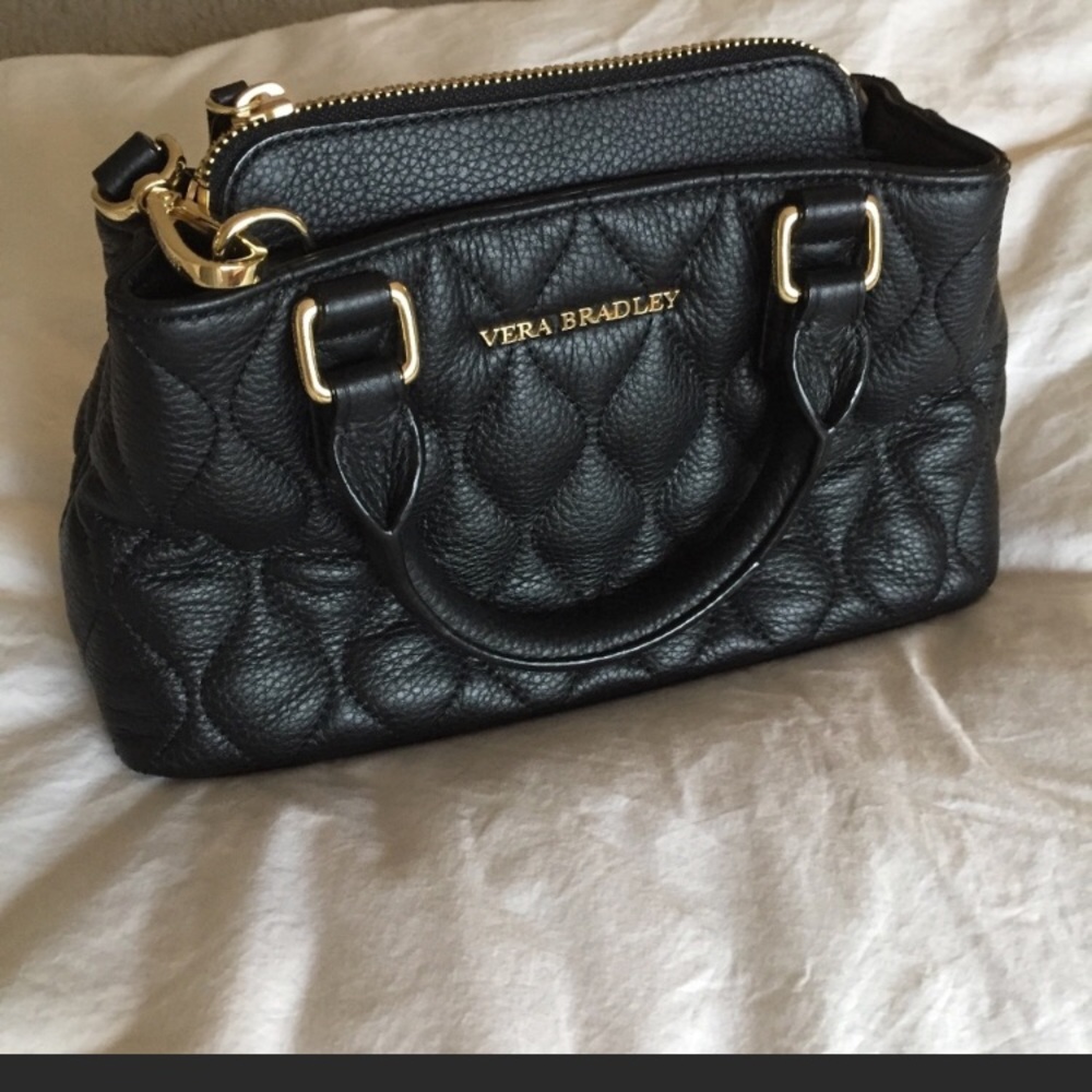 REPOSH!! Vera Bradley Purse!